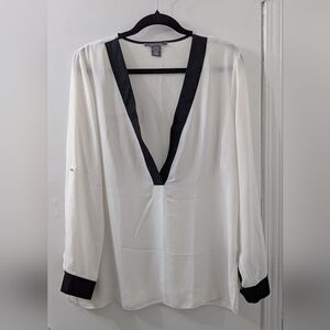 Suzy Shier Black and White V-Neck Blouse